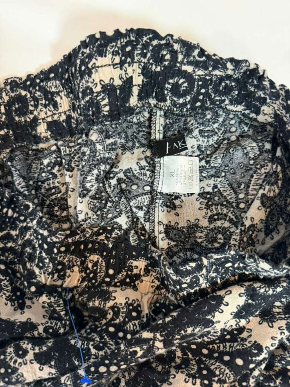 Aakewei Floral Lace Fringe Shorts Size XL Black Beige Boho. Black Beige Nylon. - Picture 7 of 7